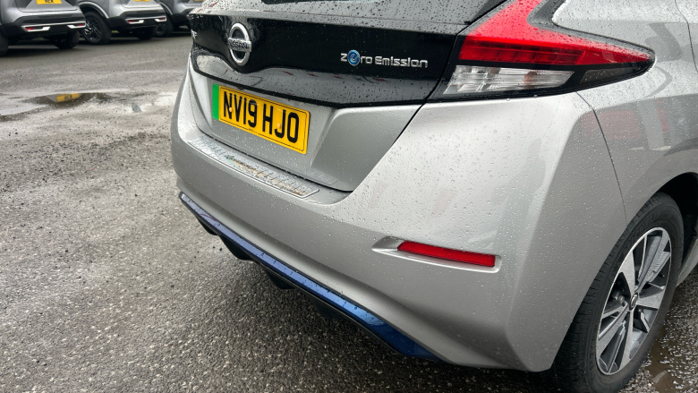 Nissan LEAF 110kW Acenta 40kWh 5dr Auto Electric Hatchback